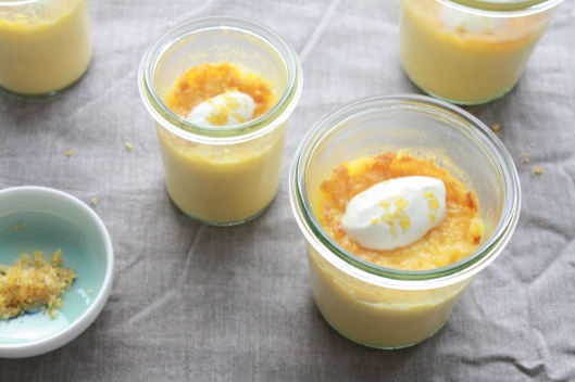 Zitronen-Pots-de-Crème mit Zitronen-Zucker I
